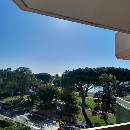 Port Plage Centre Ville Et Soleil Saint-Raphaël Extérieur photo